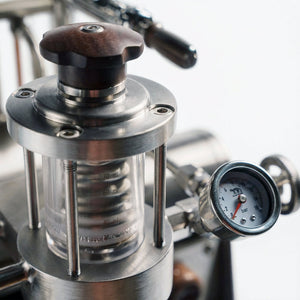 Aleman 7P kaupallinen puoliautomaattinen espressokone | Hammaspyöräpumppu ja profilointi sovelluksen kautta