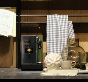 Aroma Plus+ – Kompakti italialainen espressokone padoille