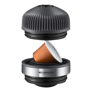Sovitin mustana ja teräksen värisenä Nespresso OriginalLine -kapseleille, espresso-tarvikkeet Wacaco:lta ja EspressoGearilta.