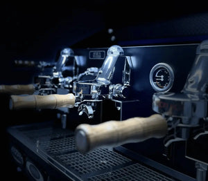 La Nuova Era Altea Anniversario 2 - ryhmä Ammattimainen espressokone - Barista ja Espresso