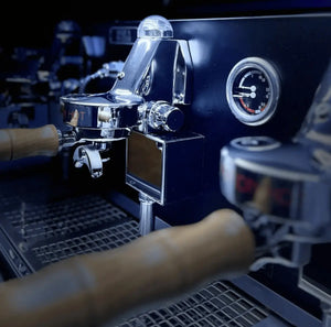 La Nuova Era Altea Anniversario 2 - ryhmä Ammattimainen espressokone - Barista ja Espresso