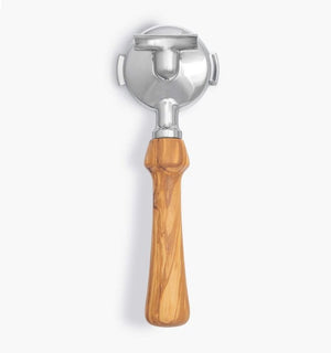 Wood Portafilter 58 mm double spout-Portafilter-Wiedemann Manufuktur-Refined-Oliv-Barista och Espresso